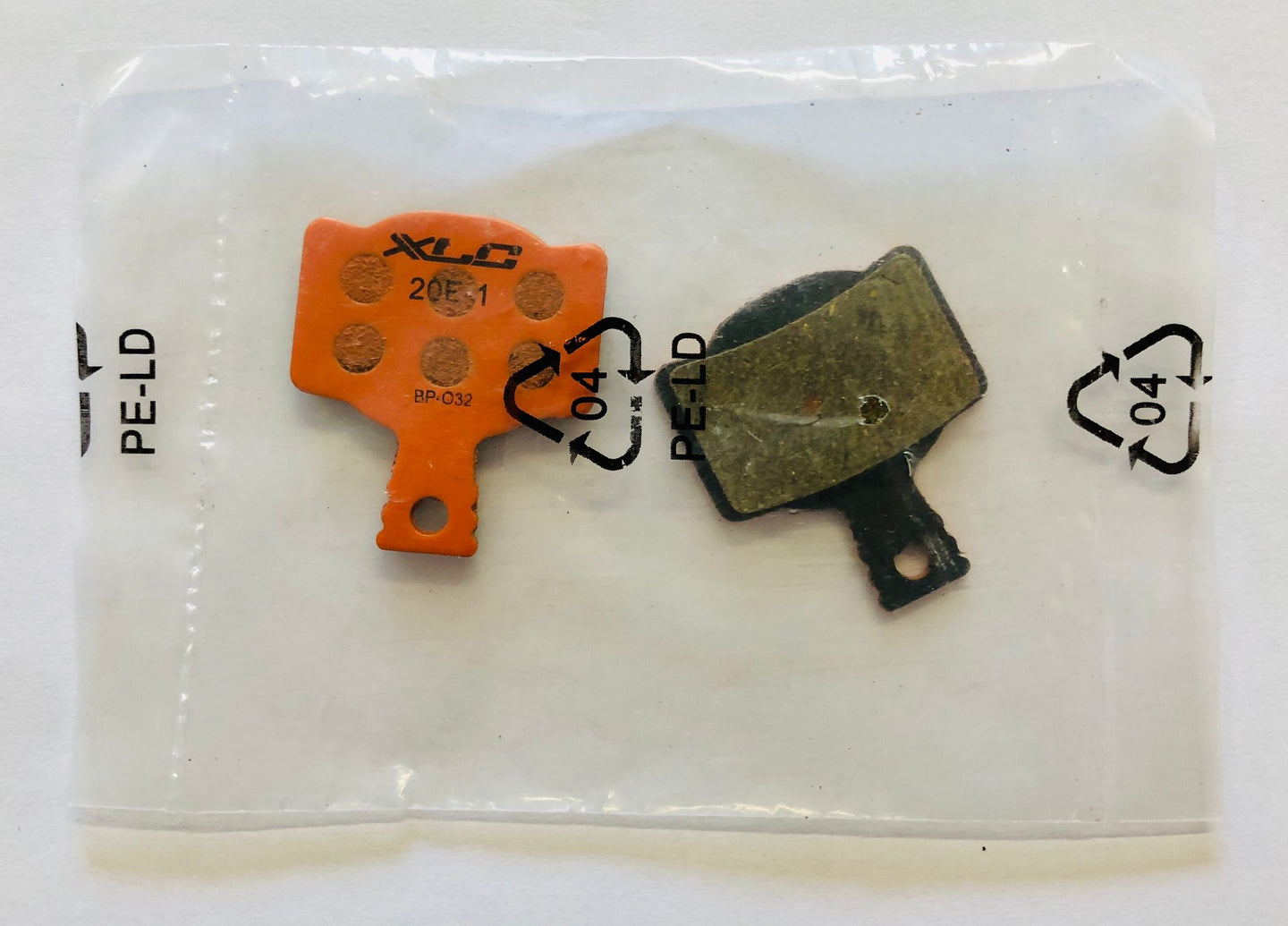 XLC Scheibenbremsbeläge Magura MT 2/4/6/8 - Organisch (Resin)