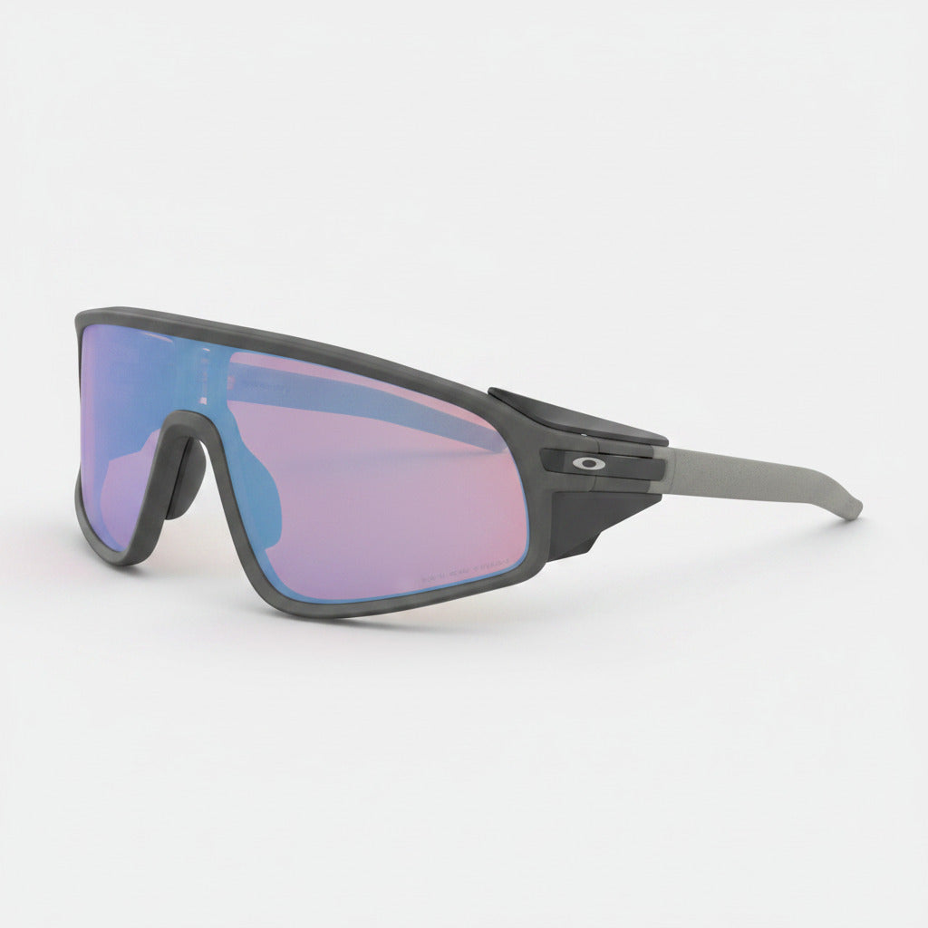 Oakley Latch Panel - Matte Grey Smoke - Prizm Snow Sapphire